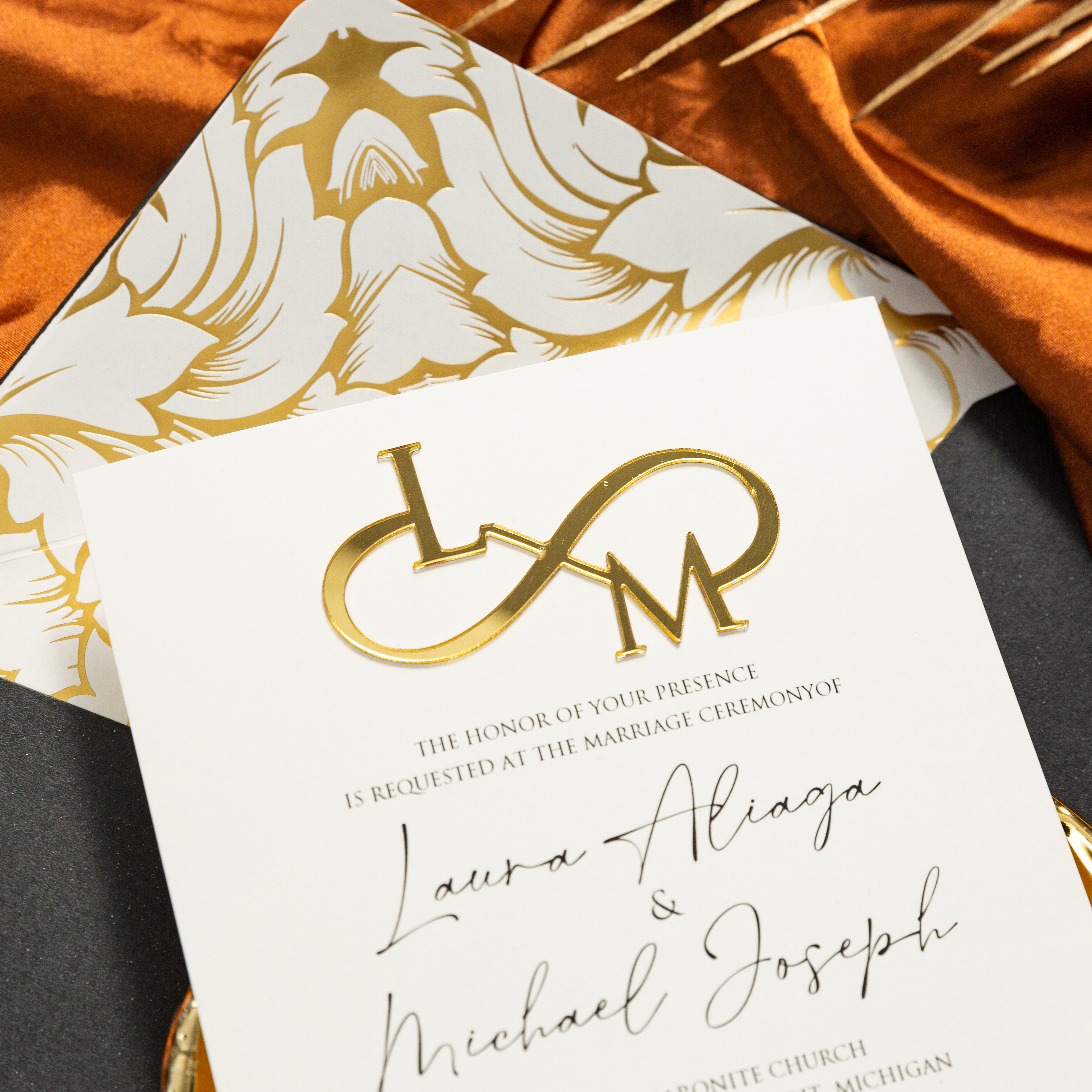 Faire-part de mariage élégant en noir et or avec étiquette de nom infinie en 3D WSNT031 - Cliquez sur l'image pour la fermer